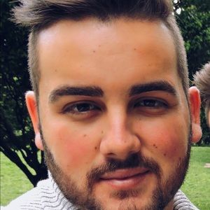 Meet your Posher, Andrew